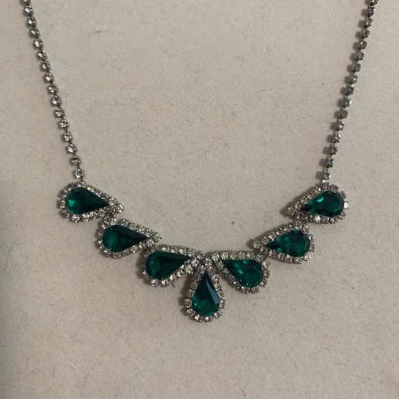 Vintage Pear Shaped Green Rhinestones and Cubic Zirconia Necklace - Picture 2 of 6